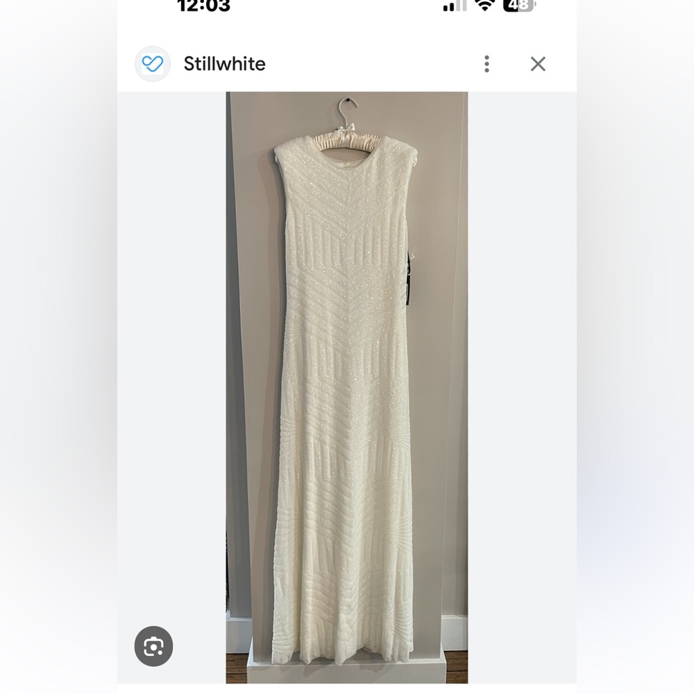 Elegant White Sleeveless Dress